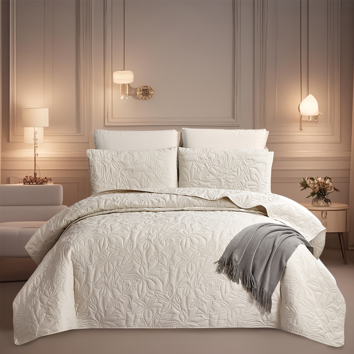 E-shop 3-teiliges Bettdecken-Set mit ultraschallgeprägtem Blumenmuster, inklusive 1 Bettdecke 2 Kissenbezügen, für die ganzjährige Schlafzimmer- oder