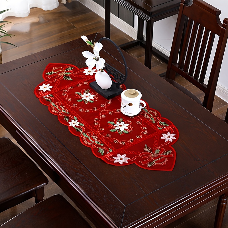 

Red Christmas Table Runner With Lace Embroidery - Holiday Dinners And Parties