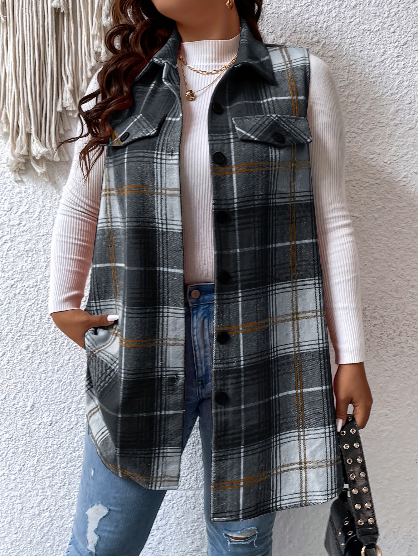Plus Size Plaid Pattern Button Front Vest, Casual Sleeveless Flap Detail Gilet Jacket For Fall & Spring, Women's Plus Size Clothing