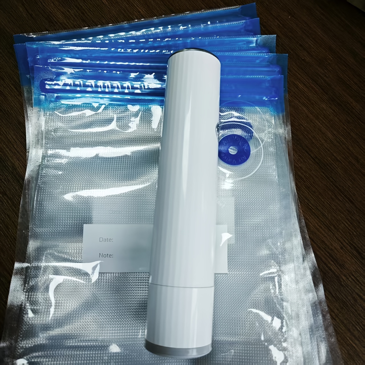 TEMU Electric Vacuum Machine And Food Vacuum Storage Bag, Vacuum Sealed Bags A Total Of 5 Sealed Bags, For Food Storage, Items Storage, Convenient Storage, Not Perishable