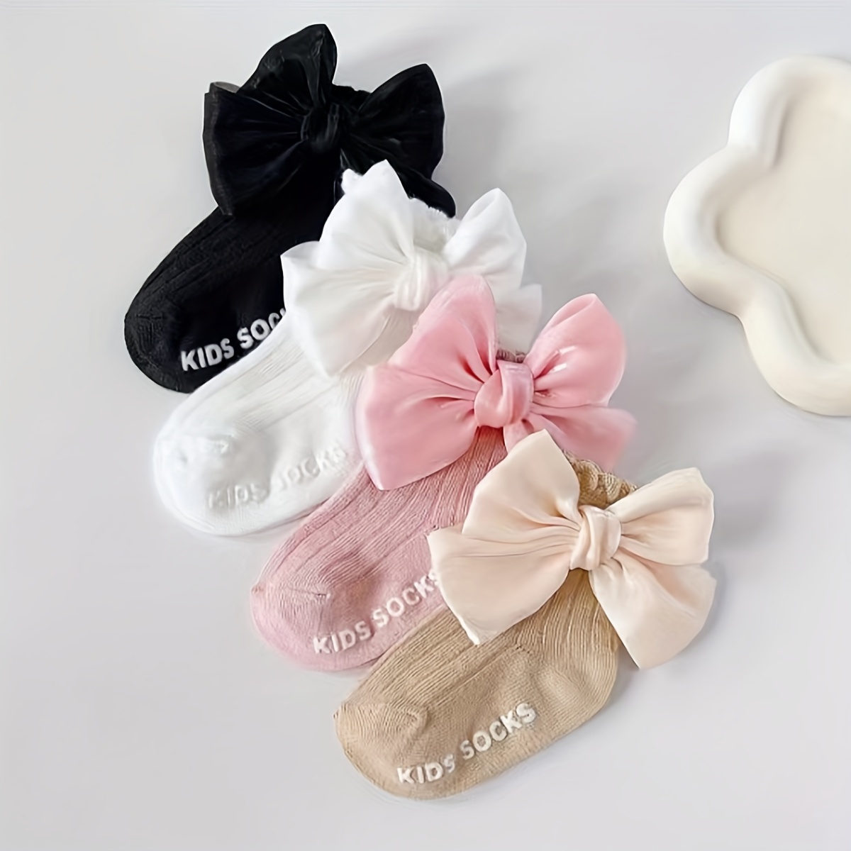 

4 Pairs Girls Bowknot Short Low Cut Socks Summer Non Slip Socks