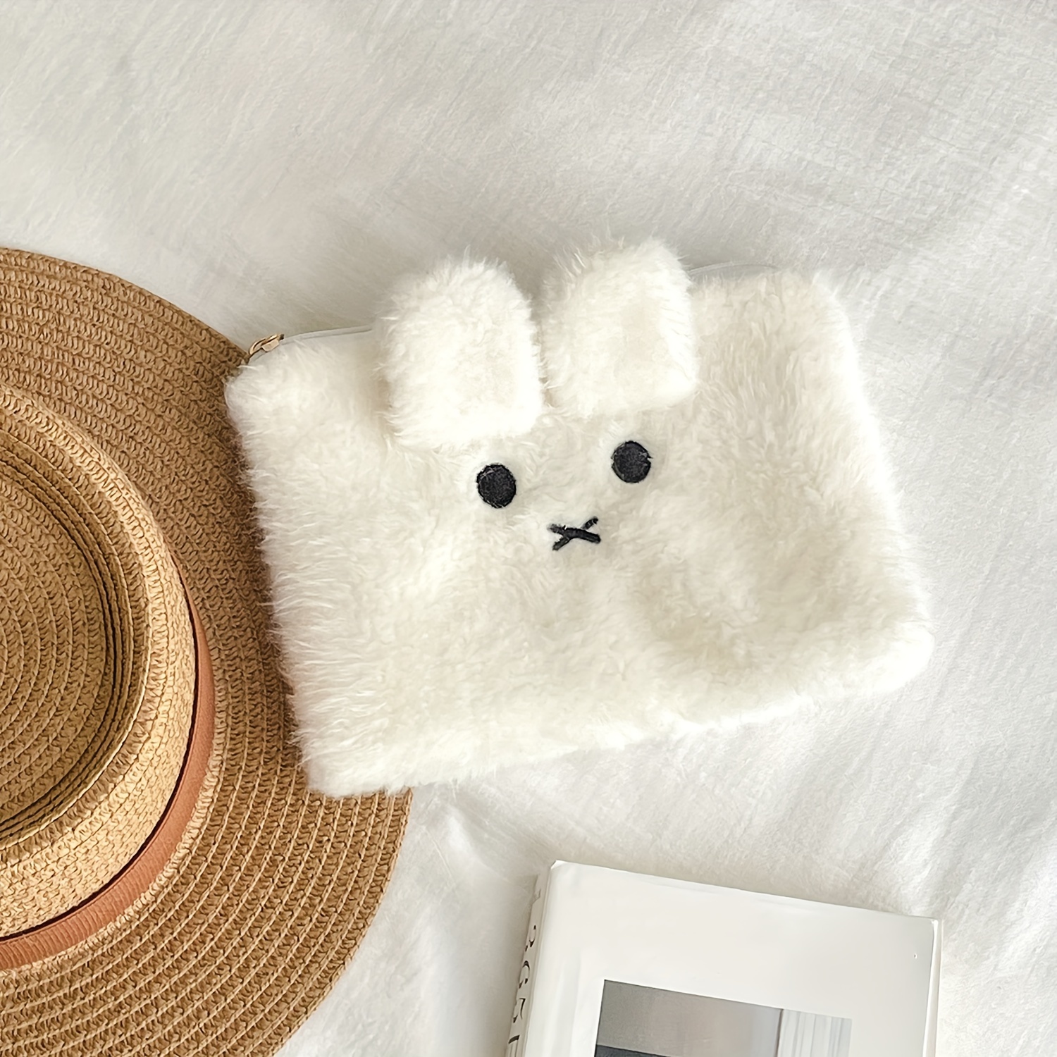 

1pc Plush White Rabbit Makeup Bag Travel Lipstick Storage Pouch Cosmetic Bag Coin Purse Travel Accessories