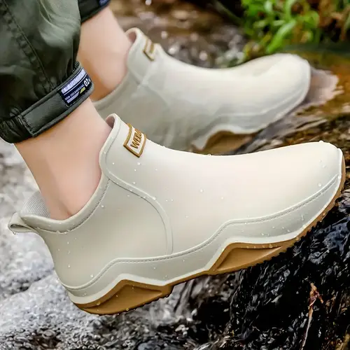 womens and mens fashionable high quality outdoor anti slip rain boots high quality slip resistant shoes comfortable casual garden shoes kitchen shoes water shoes fishing shoes for couples