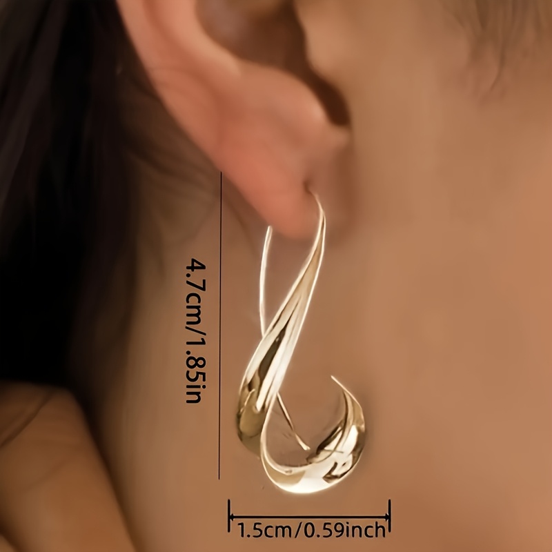 2pcs Asymmetrical Fishhook Earrings Geometric Minimalist Punk Style