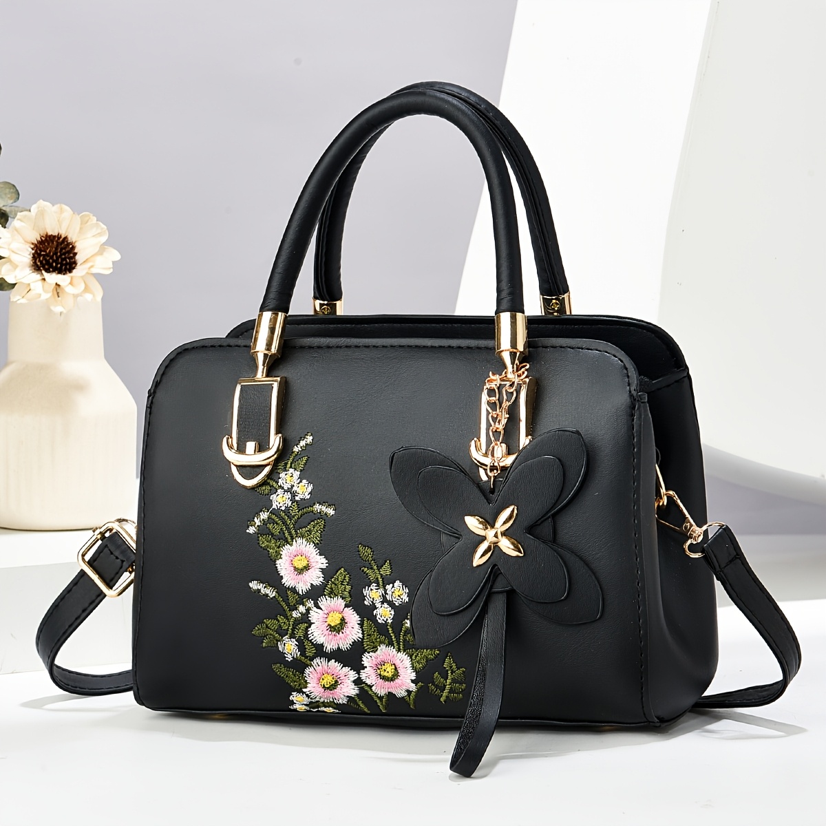 

1pc Elegant Embroidered Leather Shoulder Bag, , Solid Color, Zipper Closure, Polyester Lined, Paint , Women' Handbag