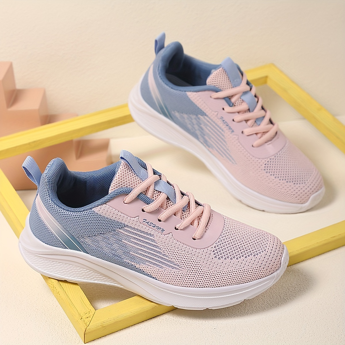 

Women's Breathable Sneakers Summer Casual Mesh Shoes With Soft Sole For Running
