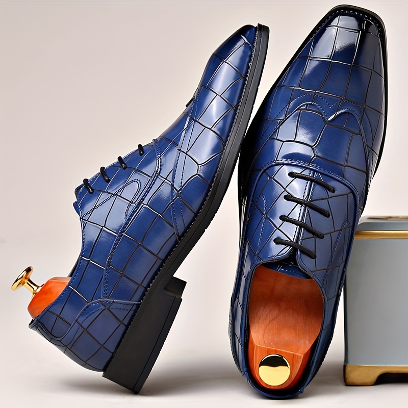 3332 Chaussures de ville formelles pour hommes, brillantes, chaussures de mariage tendance pour marié, chaussures de costume uniformes pour hommes, à la mode et tendance