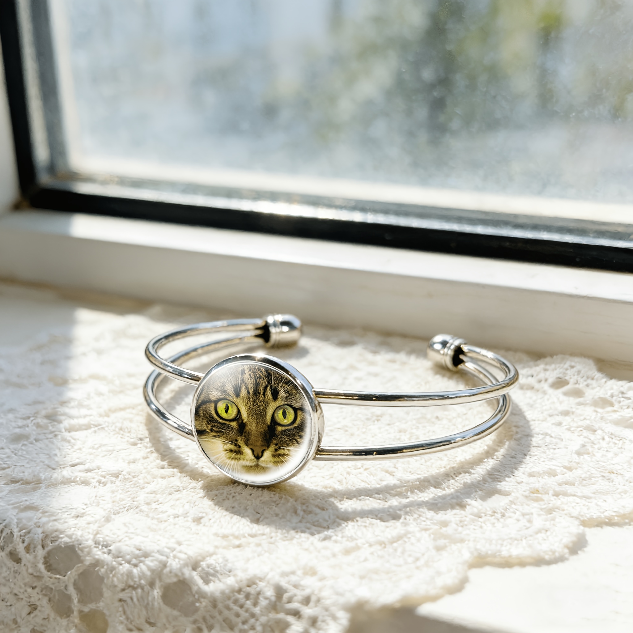 Adjustable Open Bangle with Cat Face Gemstone Inlay