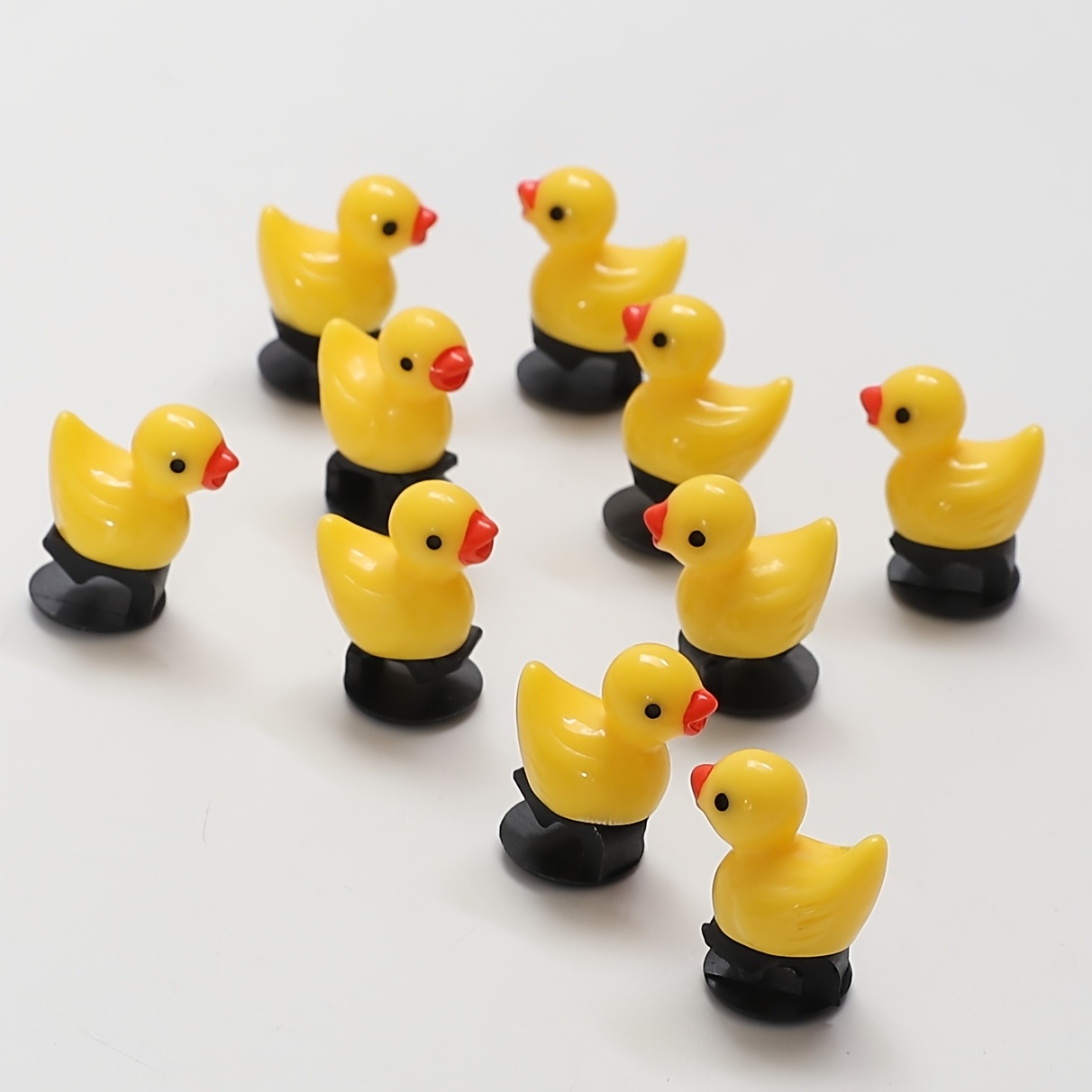 Image of 10pcs Of New Cute Yellow Duck Removable Hole Shoes Sports Shoe Buckles, Unique Gifts For Students, Casual And Versatile Fashionable Shoe And Boot Decorations