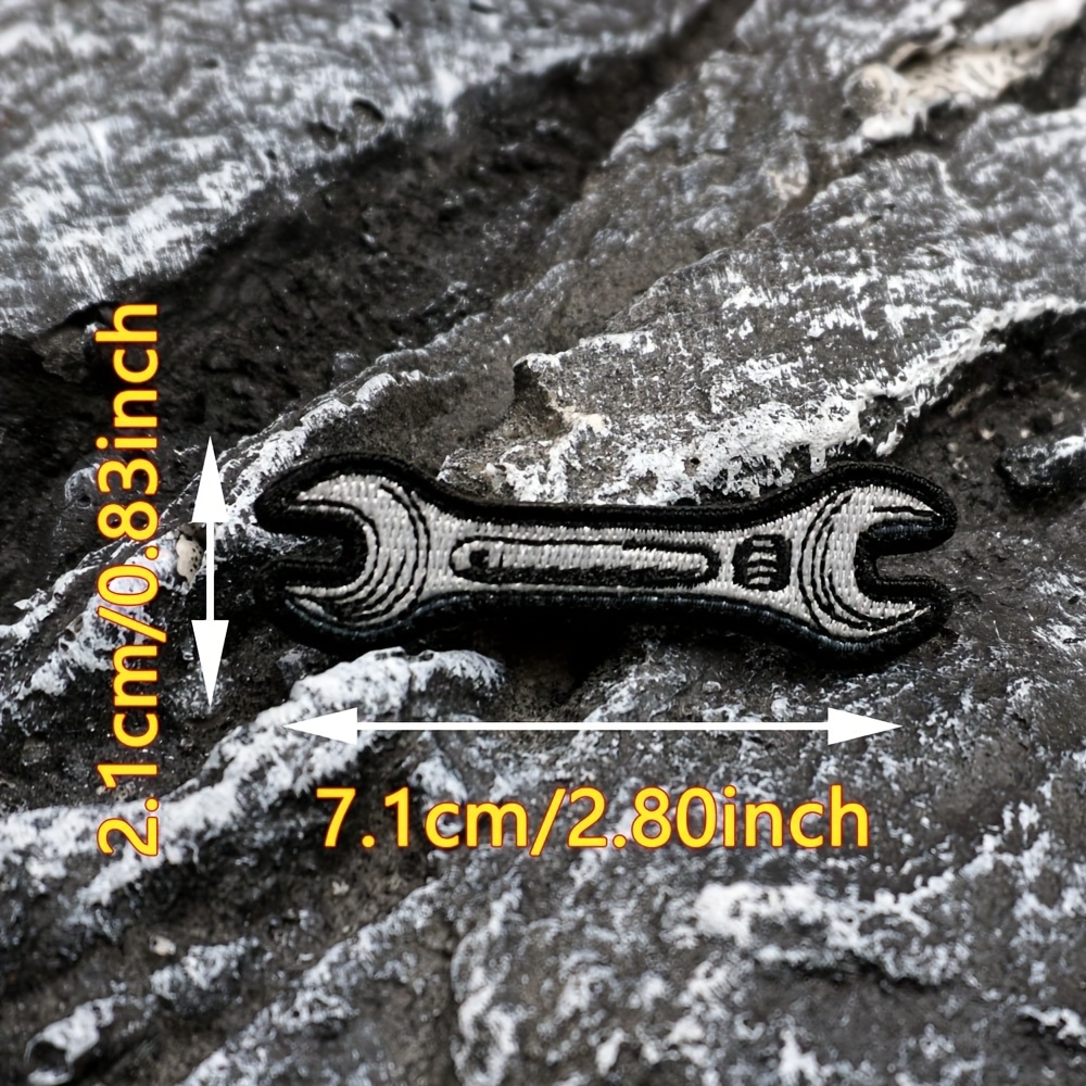 Retro Cartoon Wrench Tool Tactical Embroidery Patch - Unique Edge Wrench Pattern Embroidered Badge Suitable For Backpacks, Hats, And Clothing Pants - Iron-on Or Sew-on Embroidery Patch