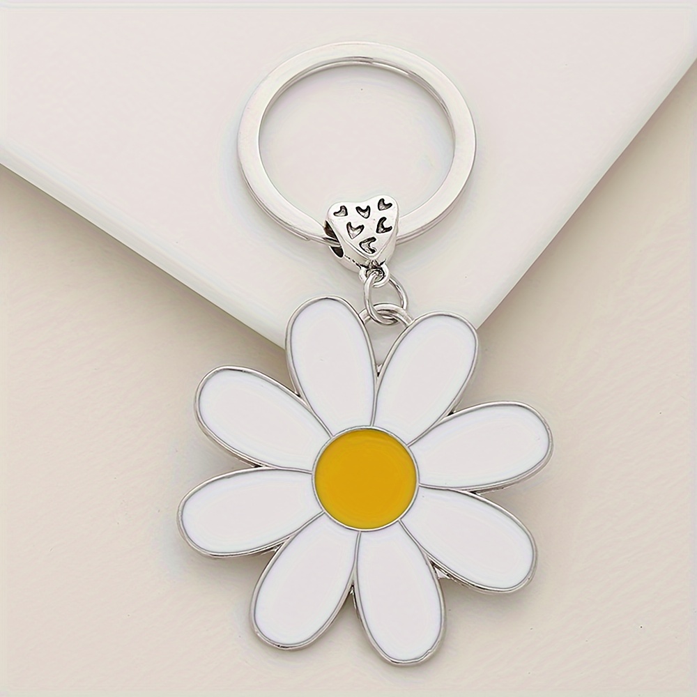 1pc Alloy Daisy Flower Keychain, Cute Floral Charm With Secure Single Circle, Fashion Accessory For Bags & Car Keys, Ideal Gift For Girlfriend Or Lover, Cute Keychain Suitable For Men And Women.