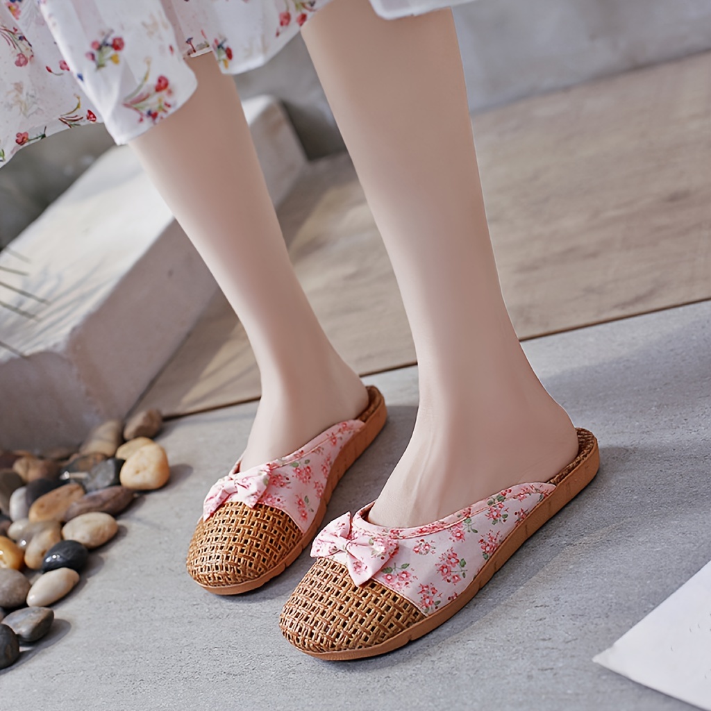 

Ditsy Bow Straw Linen Slippers For Women, Cute Closed Toe Breathable Backless Slip On Shoes, Comfy Indoor Floor Slippers