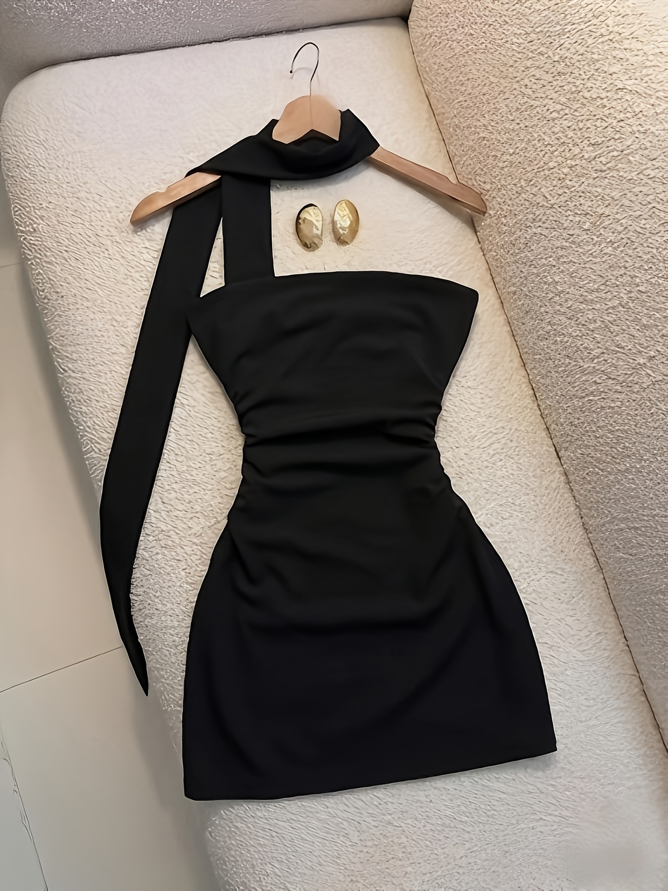 crossdresser tight dress - Cyprus