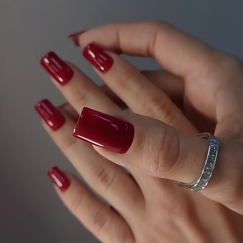 

24-piece Luxury Glossy Deep -on Nails - Full Coverage Seamless Design, Vibrant Pure Color, Easy To Apply For Women And Girls, Fashion Nail Set For Fall And Winter