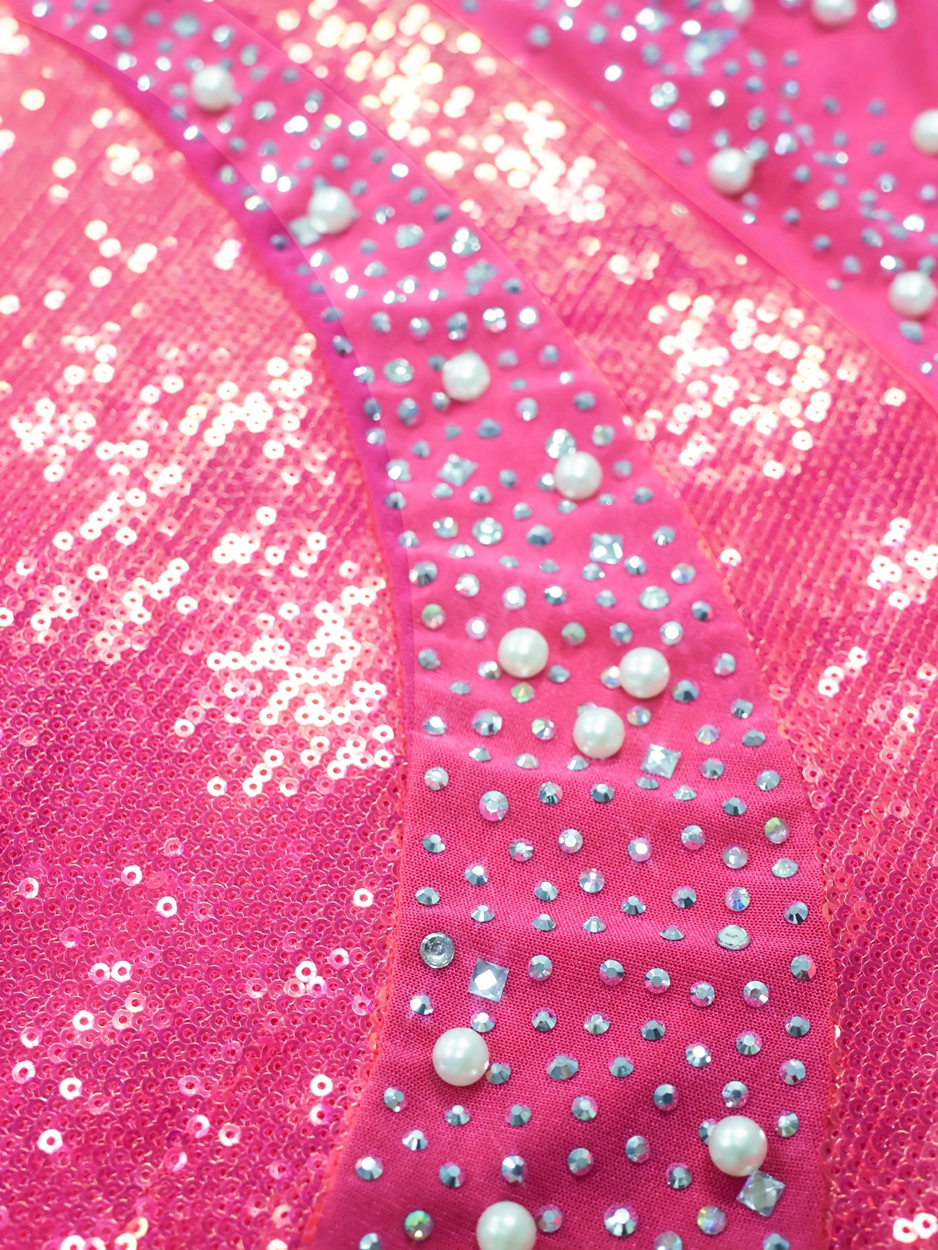 green emerald velvet dress BABY PINK GLITTER FESTIVAL OUTFIT, RAVE OUTFIT, THREE PIECE main image 0