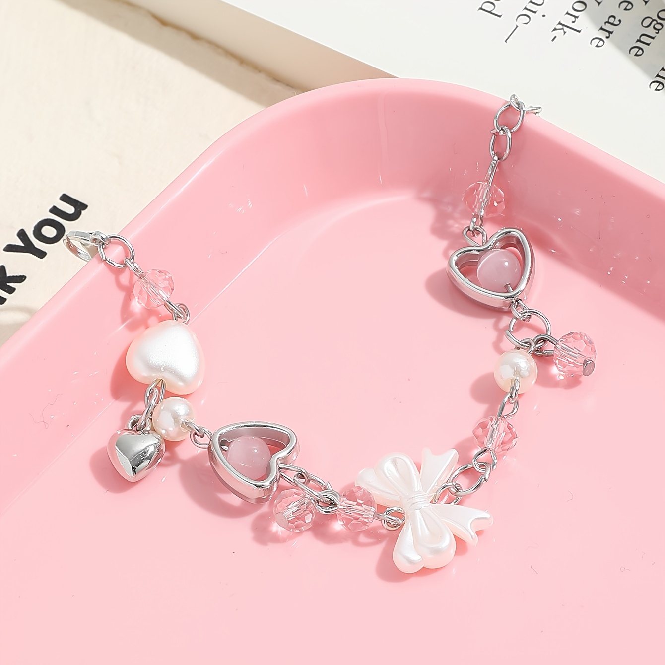 E-shop 1 Stück Eisenketten-Handmade-Anhänger-Armband, Damenmode Einfaches Süßes Schleifen-Herz Rosa Perlenarmband, Geschenk für Valentinstag, Urlaub,