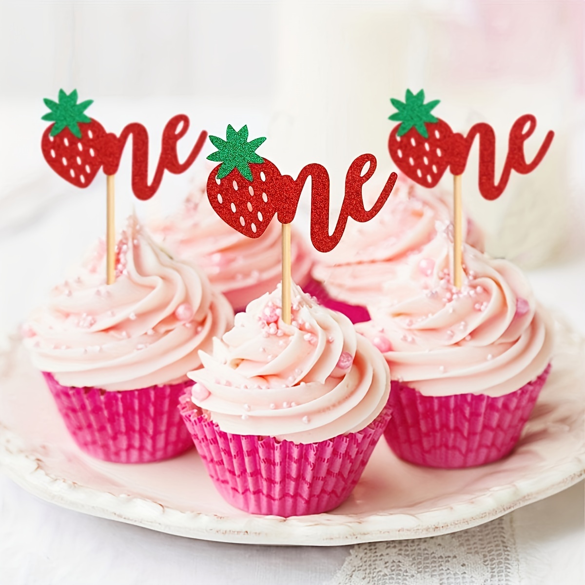 12 Strawberries And C Cake Accessory