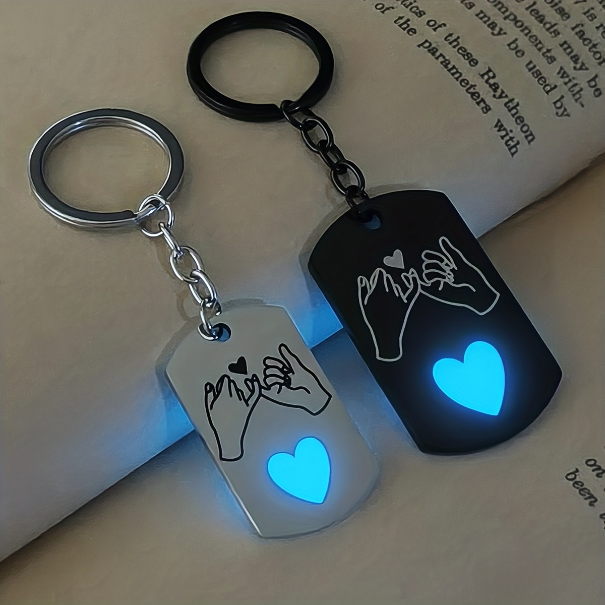TEMU 2pcs -the- And Pendant Couple Keychain, Valentine's Day Gift Accessory