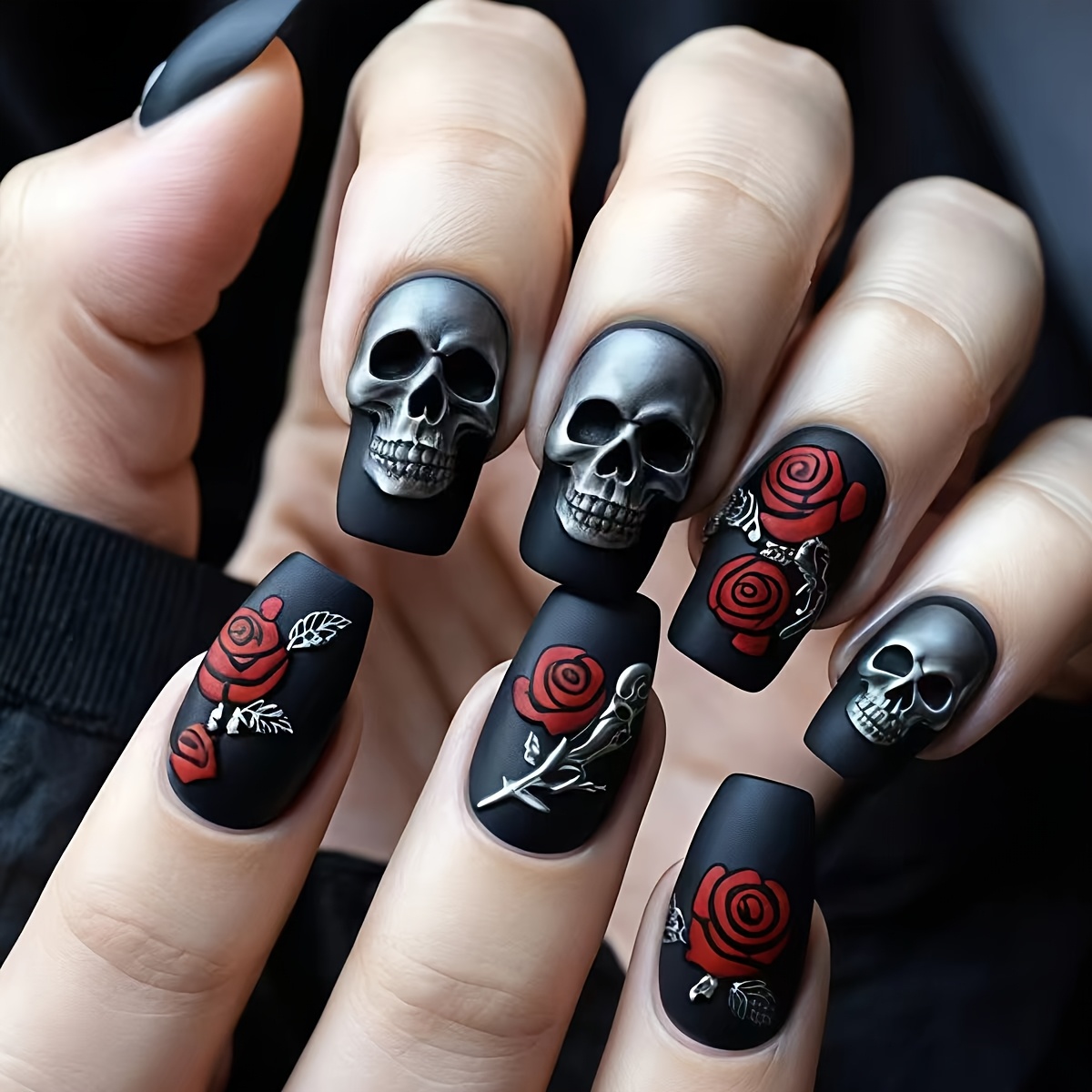 Halloween Medium-length 24pcs Horror Red Rose Press-on Nails, Removable And Reusable Wearable Nail Stickers, Convenient For Holiday Parties, Horror Parties, Holiday