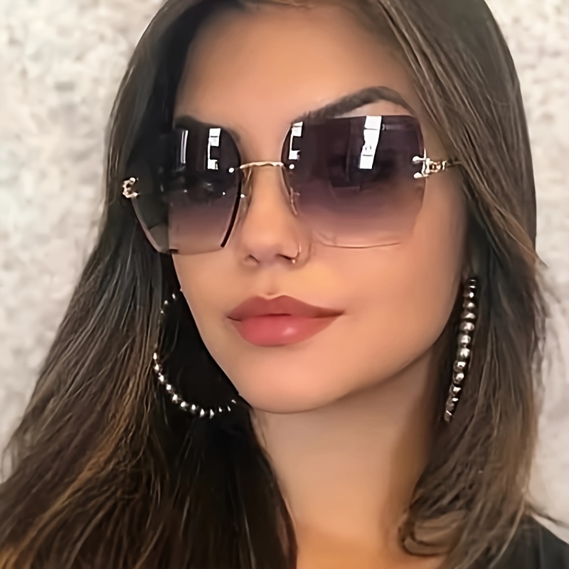 

Large Rimless Fashion Sunglasses For Women, Gradient Lens Fashion Hollow Out Temple Sun Shades For Vacation Beach Party Fashion Glasses