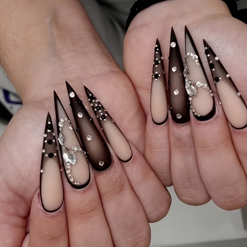 TEMU Utilisation Instantanée, Facile à Créer des Styles . Cet ensemble de plaques d'ongles 24 pièces d'ongles à coller de , avec un design contrasté