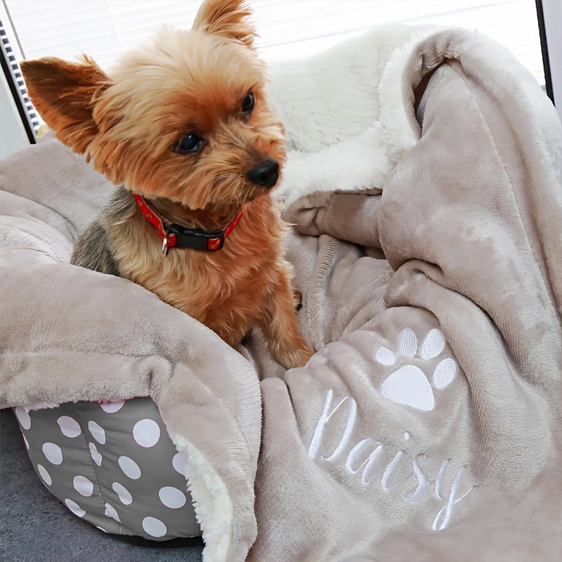 Dog Blanket - Cat Blanket- Personalised Dog Blanket - Puppy Blanket - Paw Print Blanket - Super Soft Pet Blanket - Embroidered Blanket