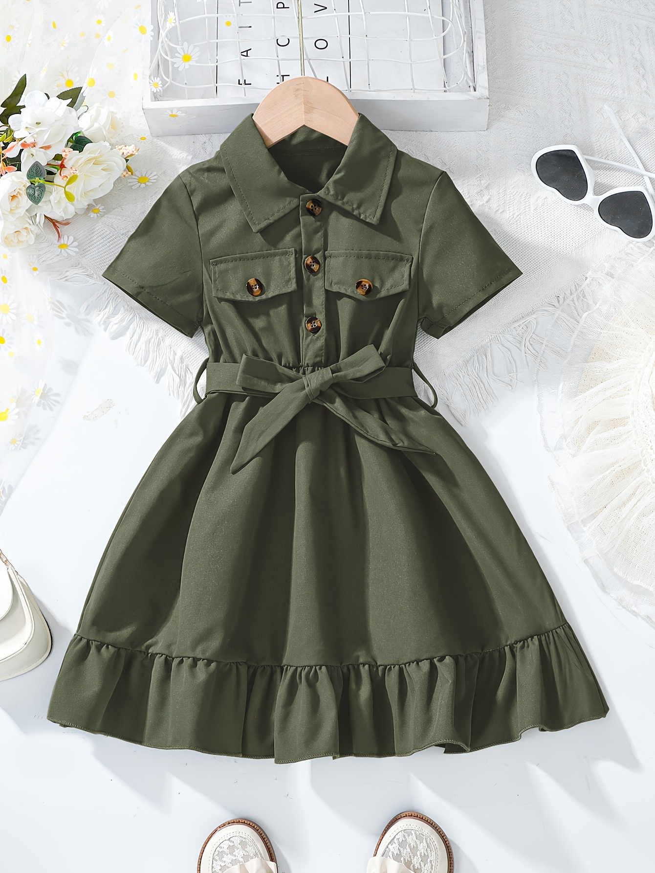Green Summer Dress for Girls with Decorative Pockets Tie Waist Casual  Polyester, Button-Up Collar, Machine Washable Parties