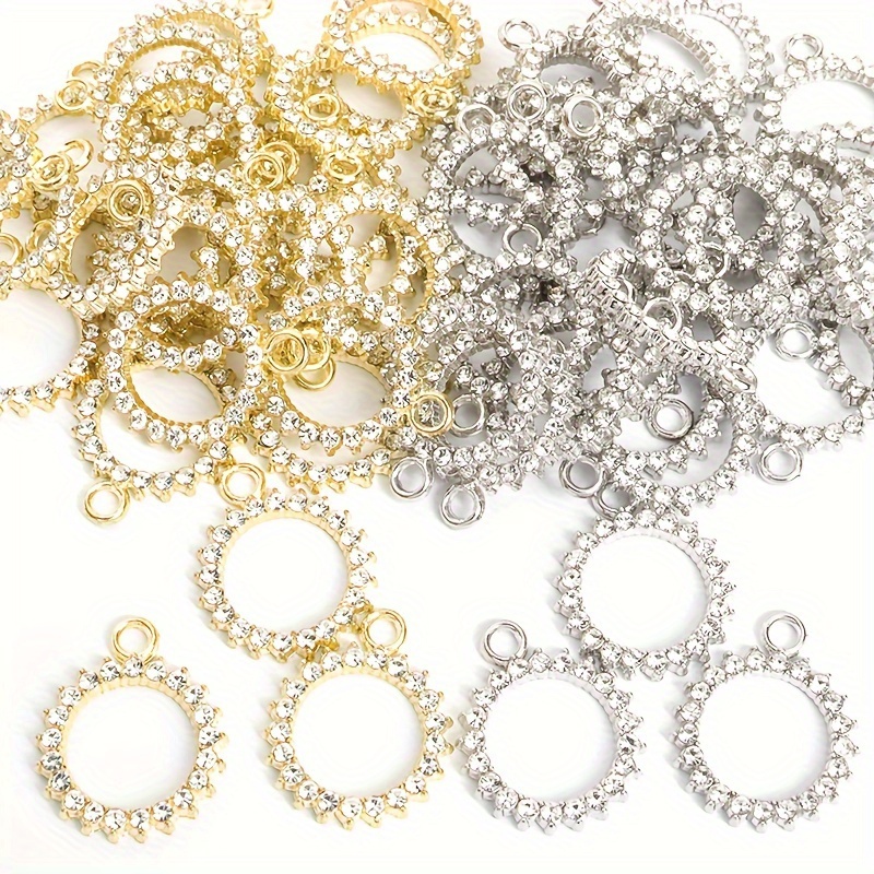 

Lot de 10 Breloques Cercle Creux Scintillantes en Strass - Pendentifs en de pour la Fabrication de Bijoux DIY, Parfaits pour , Bracelets & Boucles d'Oreilles - Cadeau Idéal pour Couple