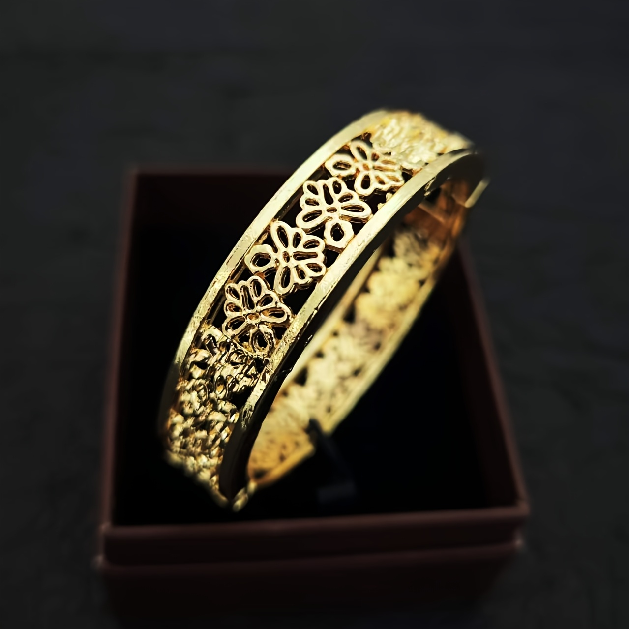 Women's Thickened Openable Hollow-Out Floral Metal Bangle Bracelet