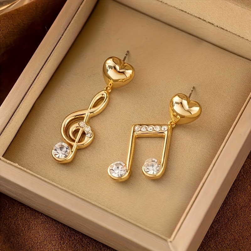 E-shop 1 Paar Modische Trendige Goldene Asymmetrische Strass-Herz- Noten-Ohrringe, Neues Valentinstagsgeschenk, Ideal für Musikfestivals, Ausflüge