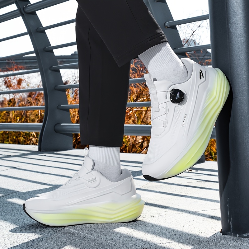 Spring New Men'S Thick-Soled Casual Shoes with Breathable Fabric, Featuring a Rotating Buckle, Versatile And Trendy for Outdoor Sports