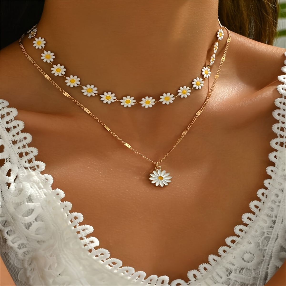 Image of 2pcs Handmade Daisy Flower Necklace Set, Chain Necklace, Suitable For Daily, Travel, Vacation, Street Style And Photography, Gift, Valentine's Day