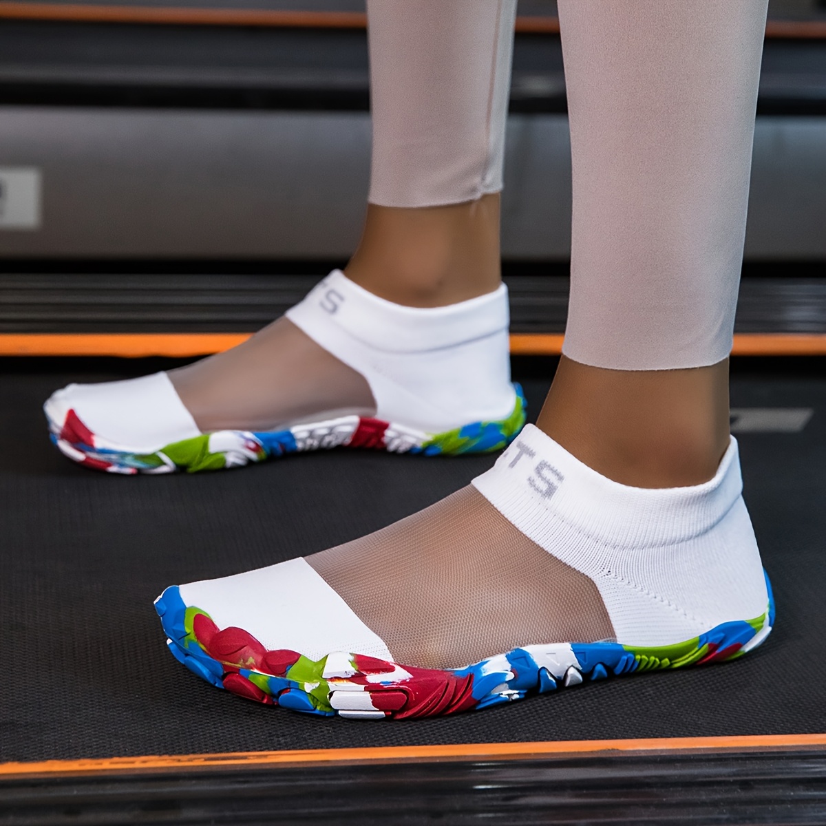 [Breathable Water Shoes] Lightweight Breathable Women's Mesh Water Shoes | Colorful Floral Design, Ventilation Holes, and Rubber Sole for Outdoor Sports, Swimming, and Fitness