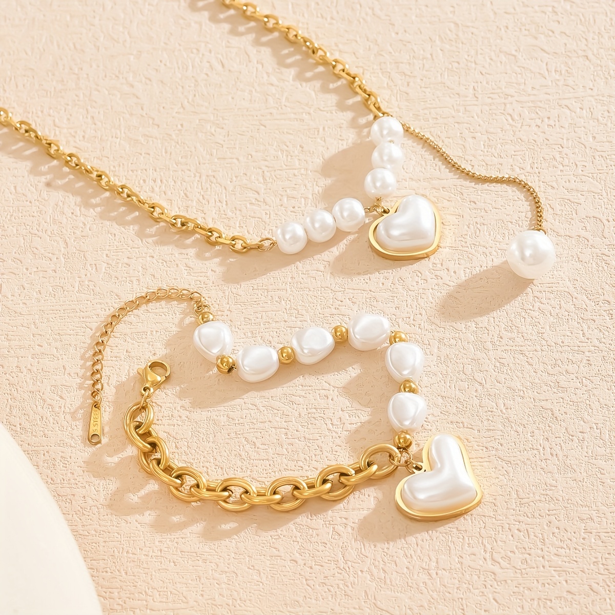 TEMU An Elegant And Stainless Steel Set Featuring Heart-shaped Bead Designs, Including A Necklace And A Bracelet. Perfect For Women To , On Dates, Or