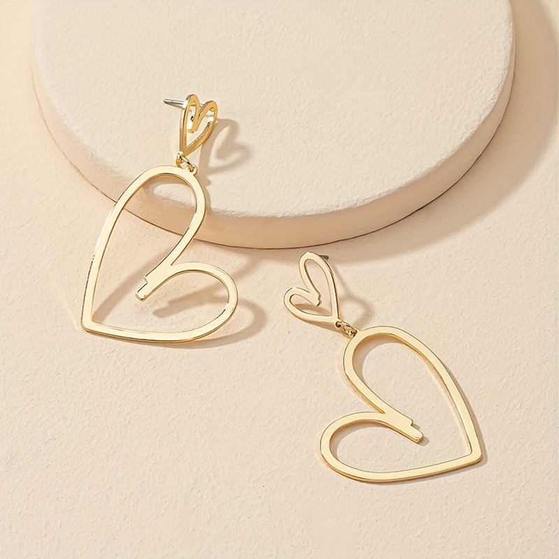 

Boucles D'oreilles Pendantes Au Design de Cœur Creux Doré, Élégantes Et , Bijoux En , Cadeau de La Saint-Valentin Pour Les