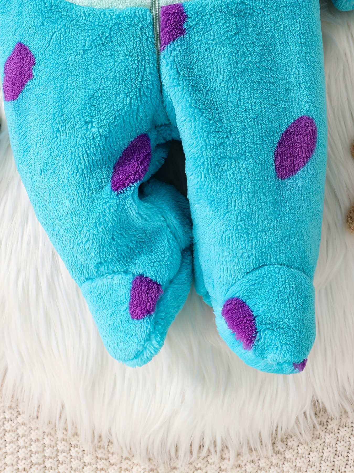 Cute Plush Onesie for Baby Girls with Footed Design, Perfect for Autumn And Winter, Featuring a Cartoon Monster Theme Inspired by Sulley for Warmth And Comfort, for Outdoor