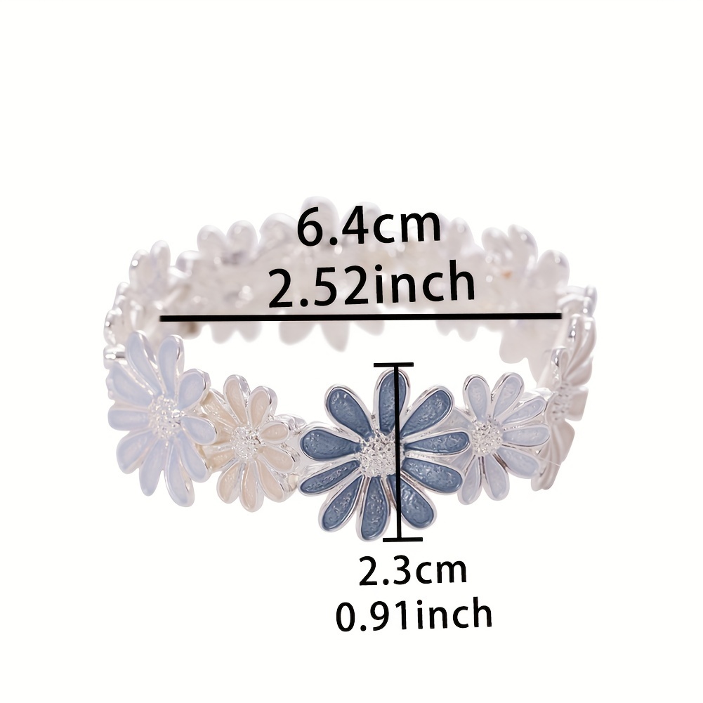 Daisy Delight Boho Stretch Bracelet with Enamel Daisy Flowers
