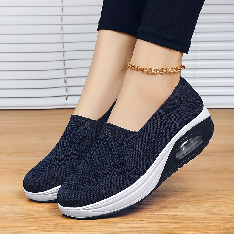 Ballerines pour femme - Confortables - Larges pieds larges - Ballerines sportives - Chaussures balerines plates et légères - Chaussures d'été - Tongs élégantes fermées - Chaussures à enfiler, beige