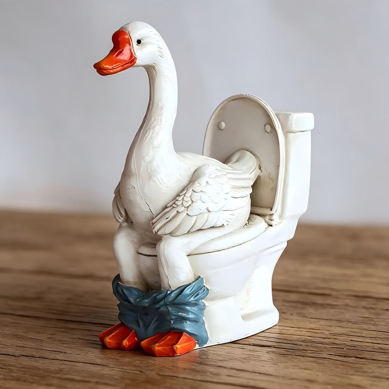TEMU 1pc Sitting Toilet Duck Resin Sculpture Ornament, Suitable For Garden Scenery, Bathroom Countertop, Wall Shelf, Ideal For Office Cute And