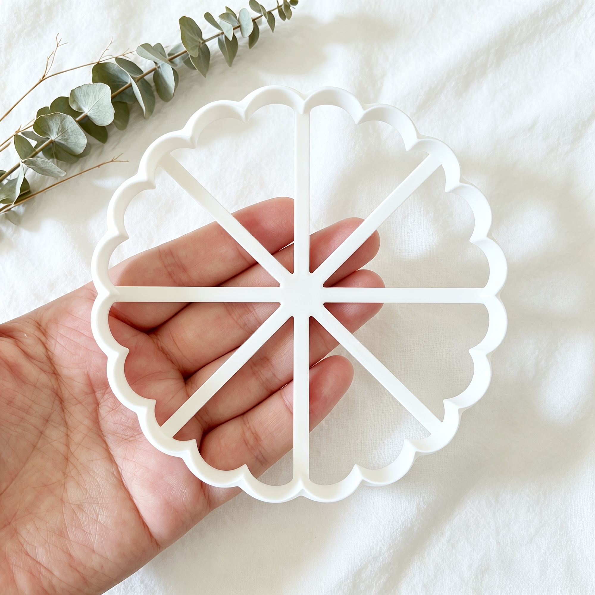 TEMU Scalloped Flower Polymer Clay Cutter Mold Tool - Plastic Diy Craft Mould With Scalloped Suitable For Jewelry Display Trays, Earring & Necklace