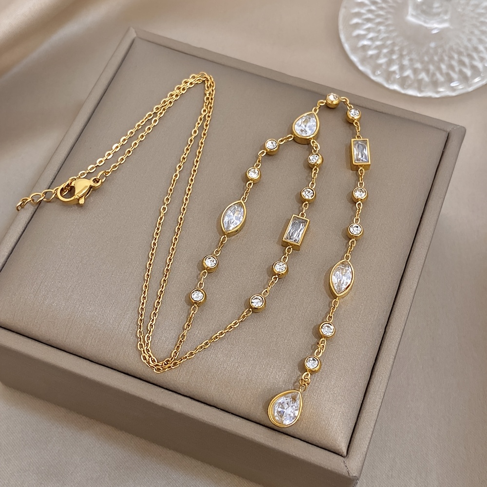 Women's Elegant Teardrop Synthetic Cubic Zirconia Necklace