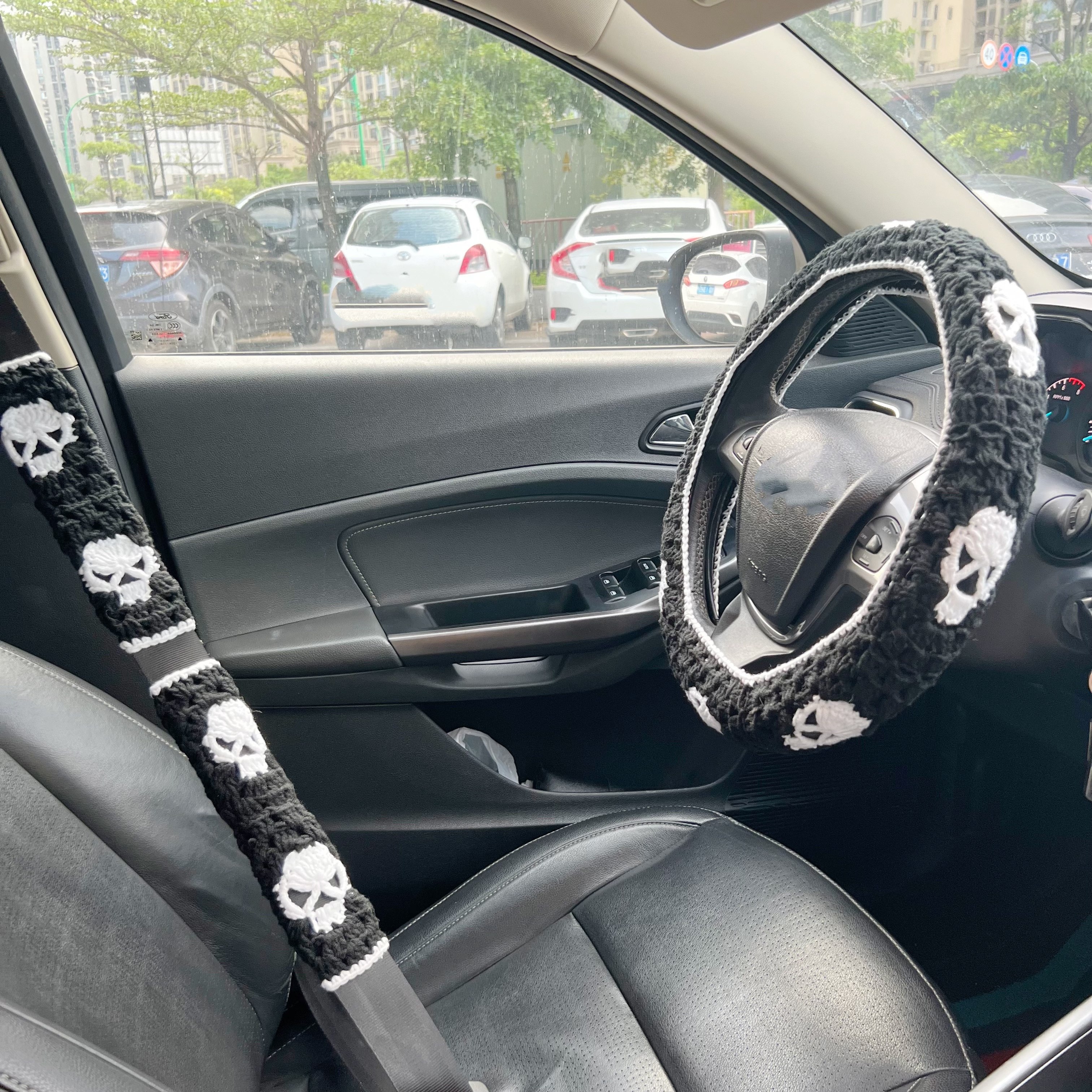 Halloween Skull Crochet Car Steering Wheel Cover Handmade Warm Non Slip Fabric Accessory for Vehicle Interior