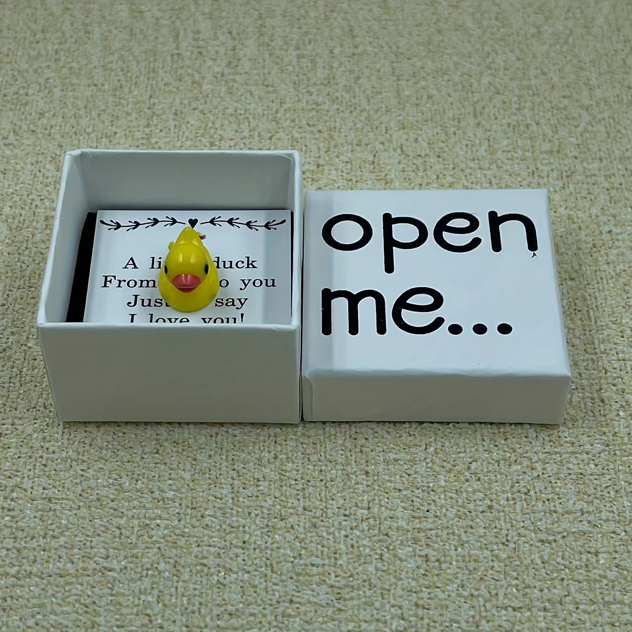 A Cute Little Yellow Duck , Featuring A Card That "i Love You" - The Perfect For