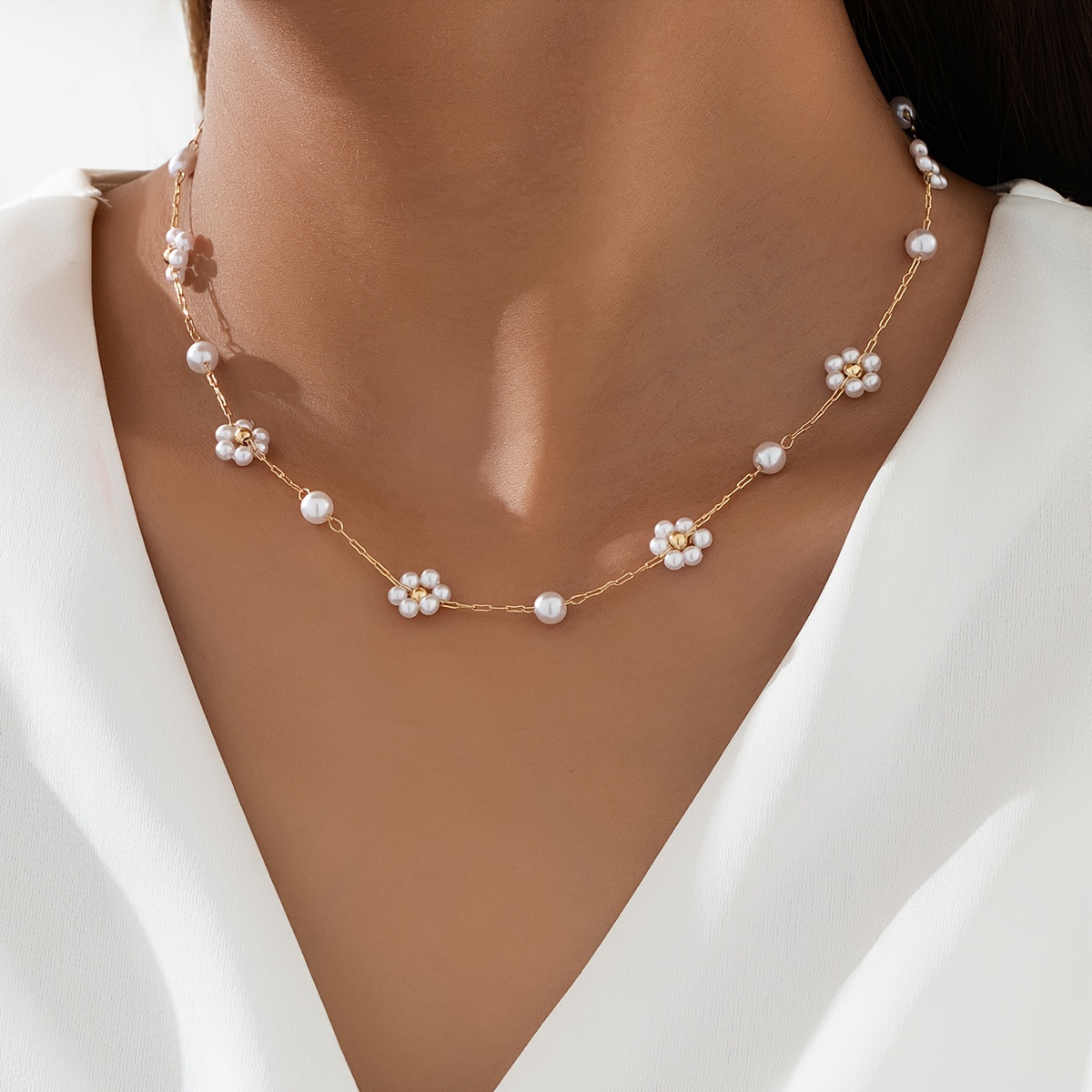 Image of 1pc High-end Chain Short Necklace With Golden Bead Spacers, Elegant Fashion Collarbone Chain For Women' Wear