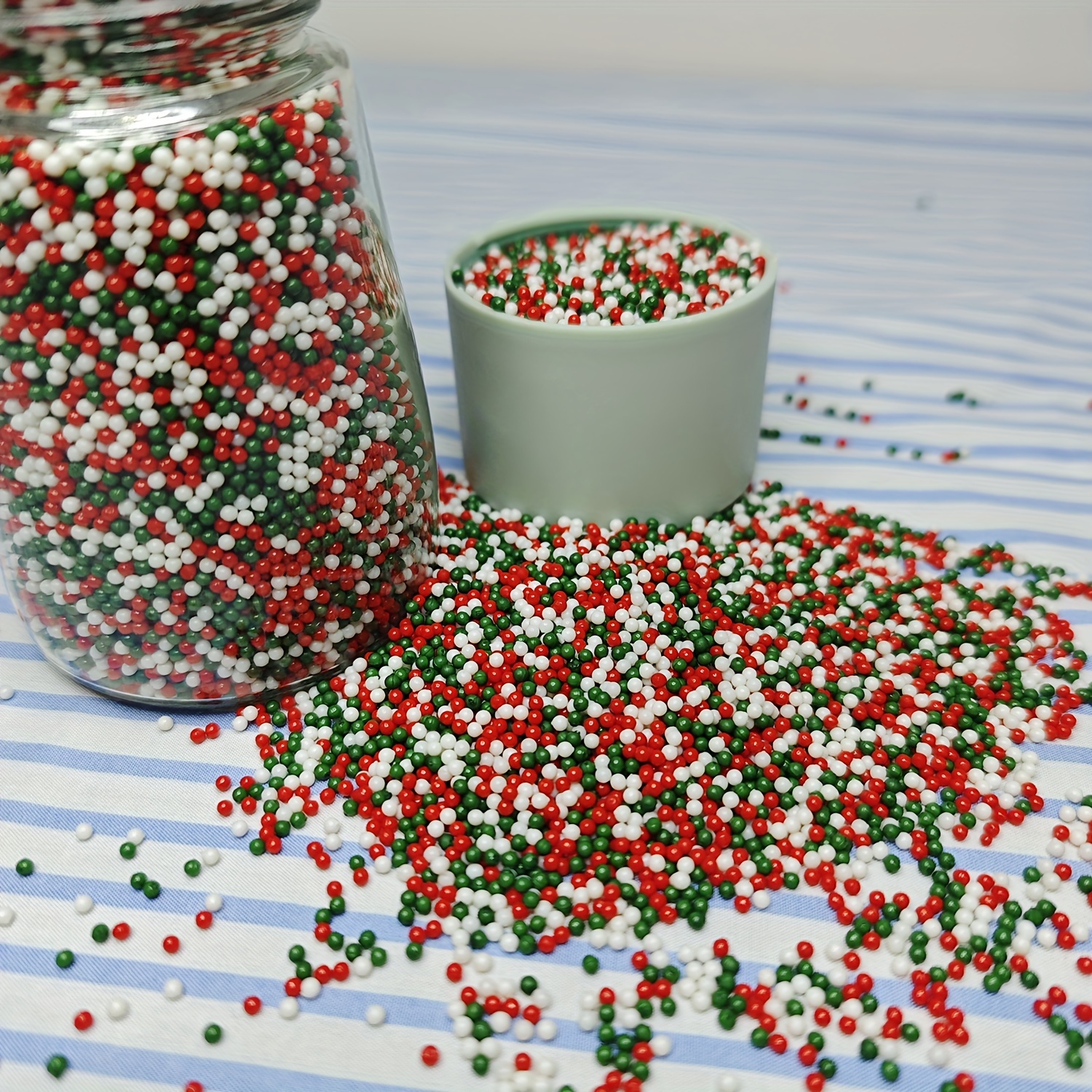 

3000pcs Christmas Bead Kit - 0.2cm Plastic Beads For Holiday Dessert Decorations, Christmas Decor