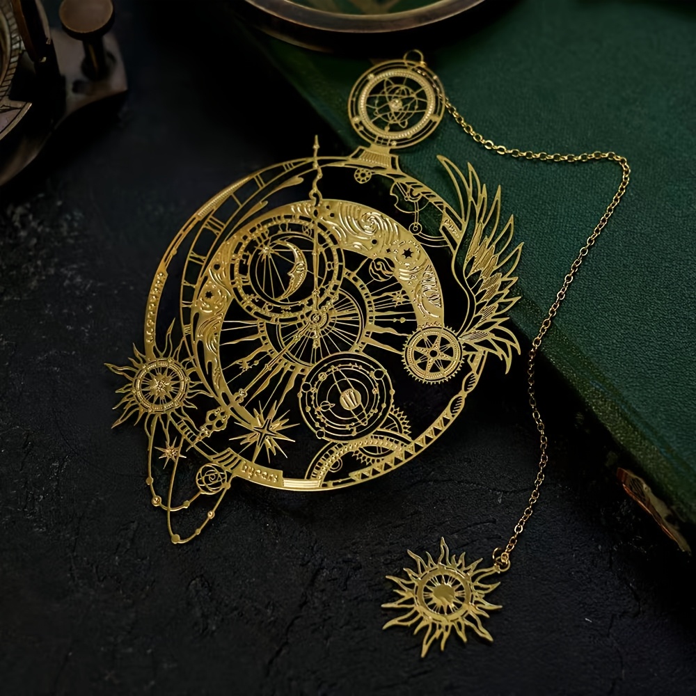 Image of Ethereal Celestial Steampunk Bookmark - Intricate Mechanical Gears & Starry , Golden-tone Metal Bookmark For Book Lovers, Durable Literary Accessory For Fantasy & Fans