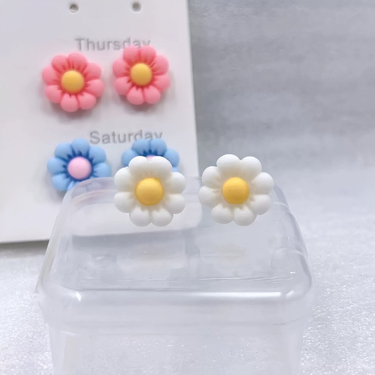 12pcs Round Corner Five Flowers Frosted Resin Earrings