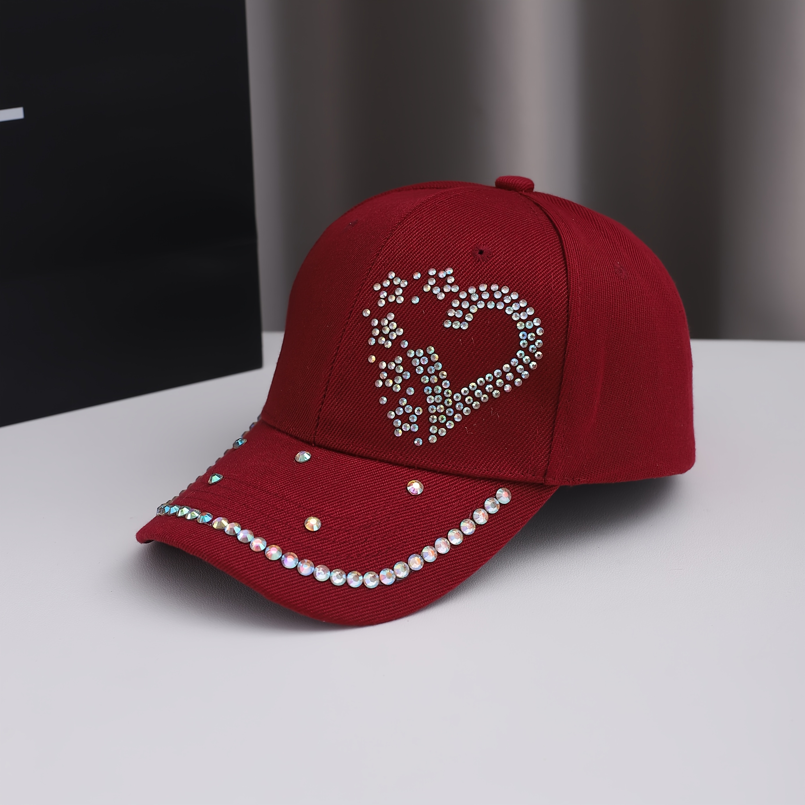 TEMU 1pc - Summer Versatile Sunshade Baseball With Heart Pattern And Rhinestones, Unisex, High-end Fashion Trend, Sparkling Rhinestone Decoration,