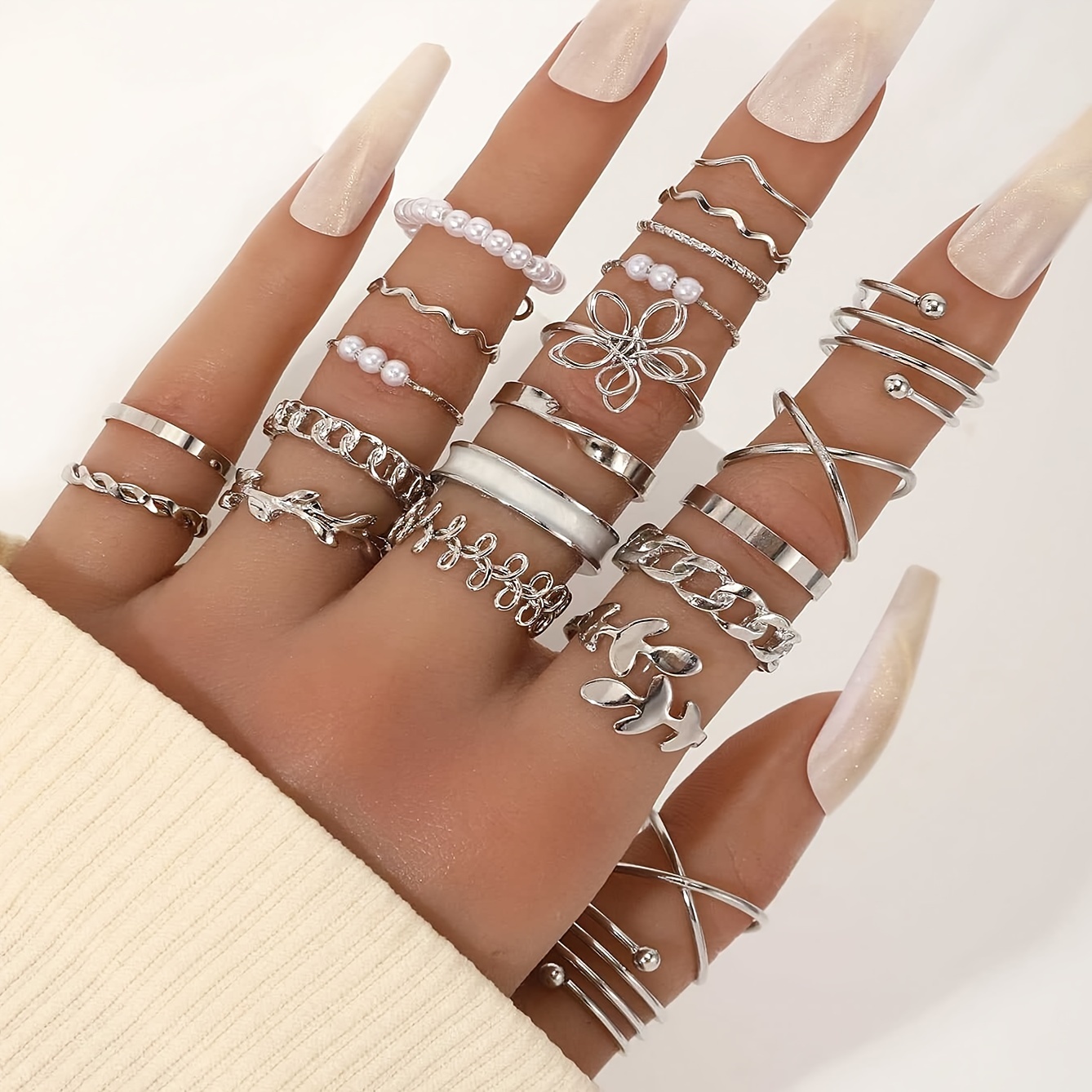 22-Piece Fashion Stackable Rings Set, Vintage Punk Style, Faux Pearl Inlays, Versatile for Daily Wear, Parties, Casual Vacation, Perfect Gift for Women, Zinc Alloy, Heart Theme, All-Season Accessory