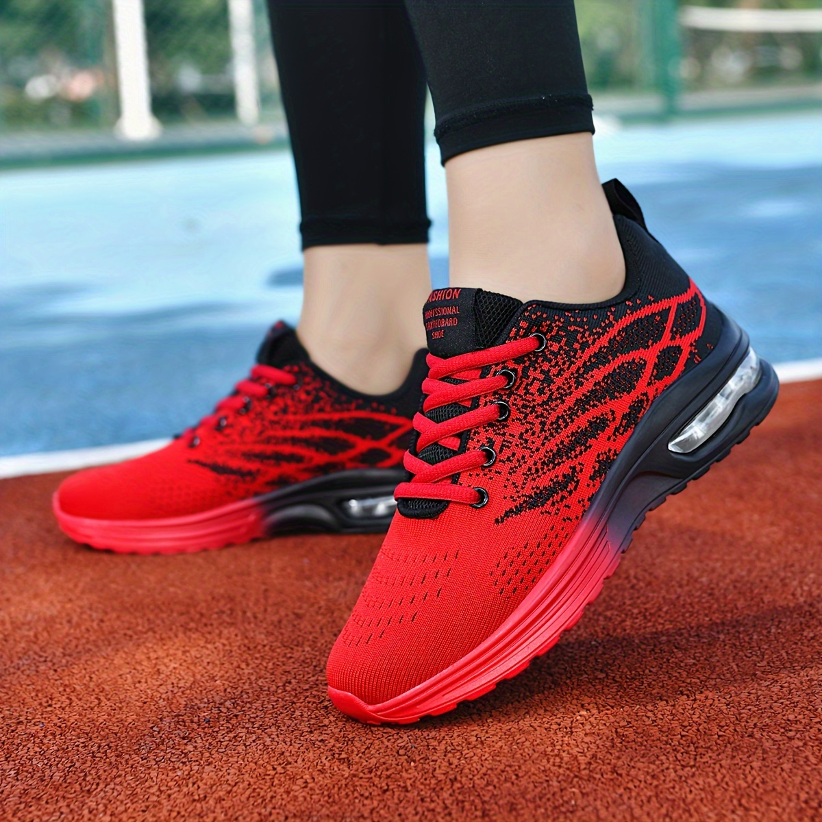 lightweight cushioned running shoes men women Temu